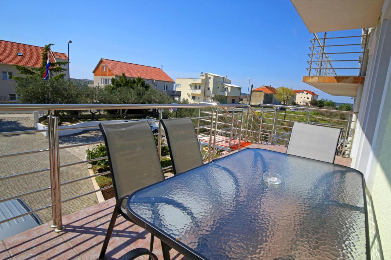 Villa Tea Donje Polje Exteriör bild